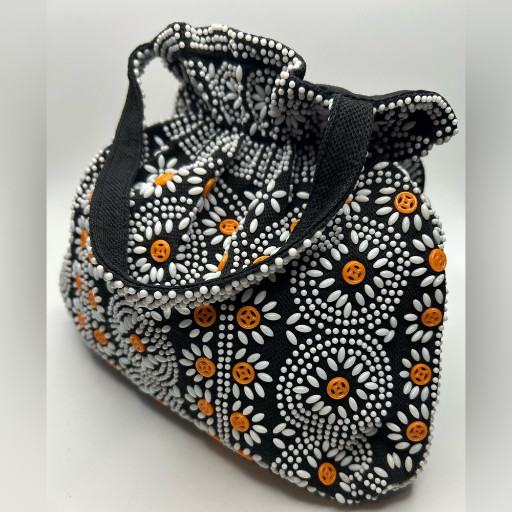 Vintage Black, white and orange Beaded Bag. Daisy pattern.